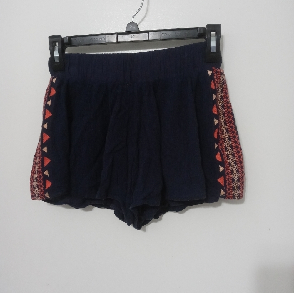Miss Me Navy Lined Stretch high rise Shorts with embroidered Sides small